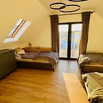 Gorska Przystan Dom Duza Sowka Ferienhaus *