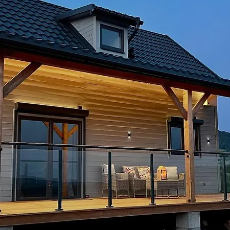 Semesterbostad Gorska Przystan Dom Duza Sowka *