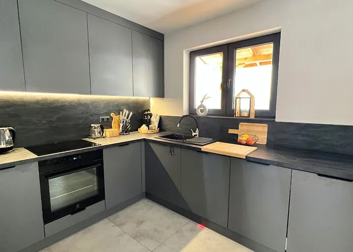 Gorska Przystan Dom Duza Sowka Ferienhaus *